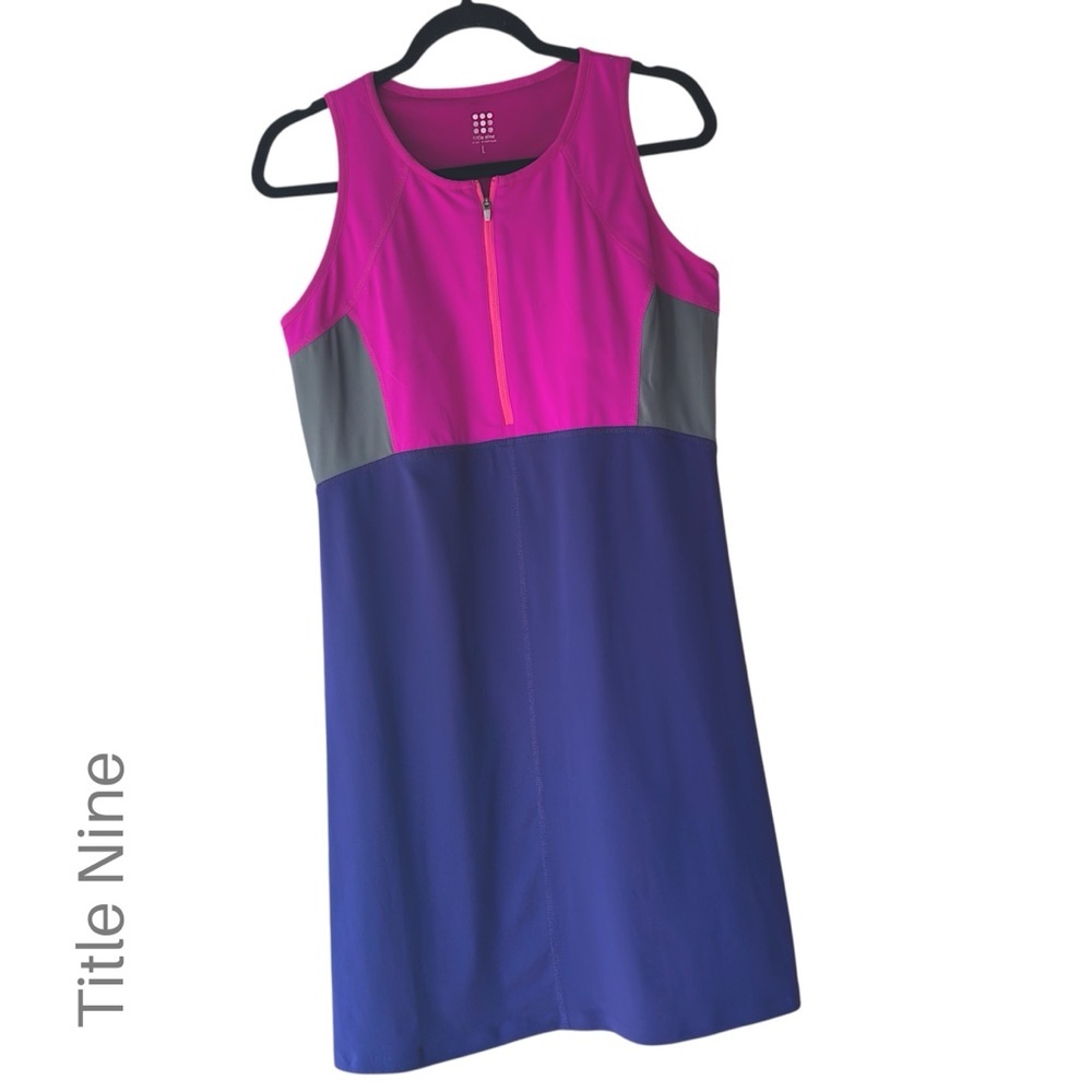 Title Nine Sleeveless Colorblock Active Dress in Magenta, Purple & Gray